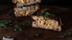 Grilled North Sea cheese sandwich with crab - Preserving the North Sea